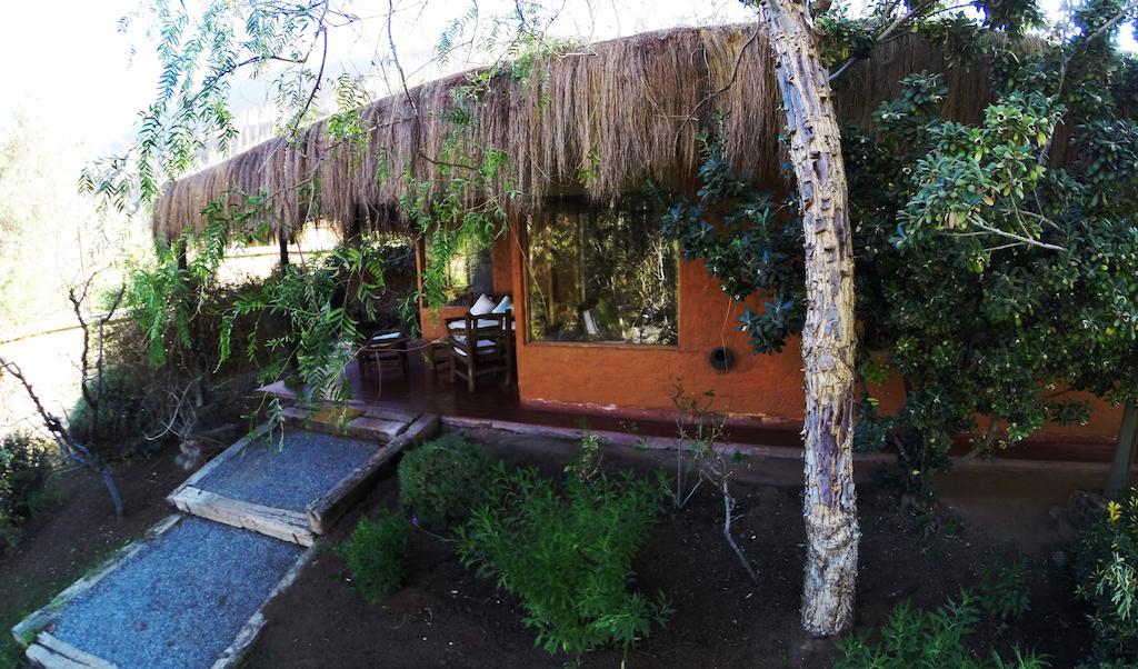 Bed and Breakfast Refugio Misterios Del Elqui Pisco Elqui Exterior foto